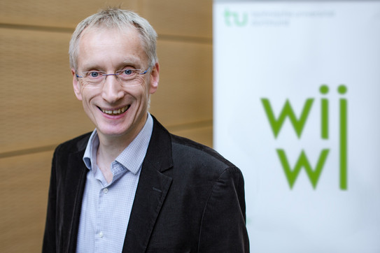 Photo Prof. Dr. Andreas Hoffjan
