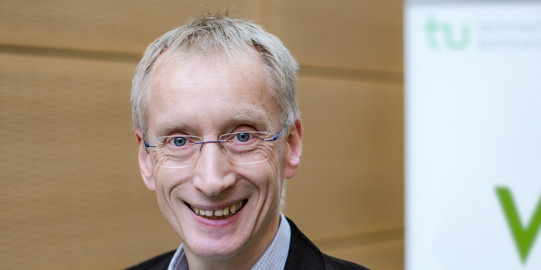 Photo Prof. Dr. Andreas Hoffjan